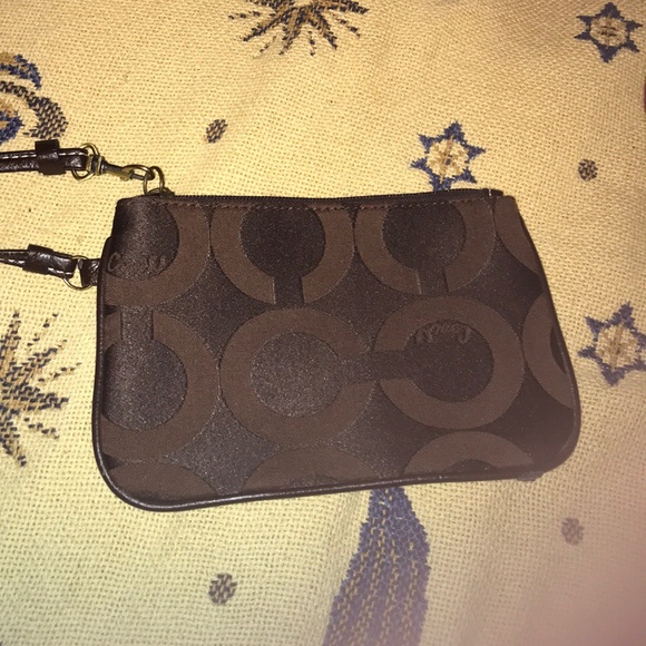 Brown coach wrist wallet - Picture 1 of 3